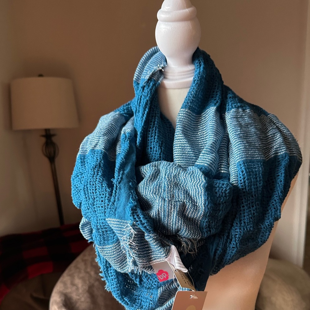 Brand new Nordstrom infinity scarf